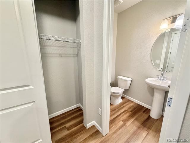 Building Photo - 6831 Bethany Dr