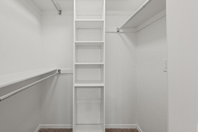 Building Photo - Two reasons to stop scrolling: the schools and the bathrooms. 3/2/2 Home in Putnam City Northaven...