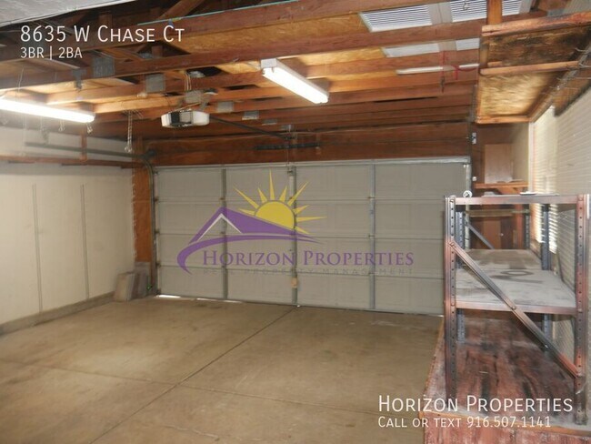 Building Photo - 8635 W Chase Ct