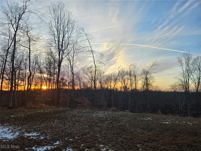 Building Photo - 2727 Finkle Hill Rd