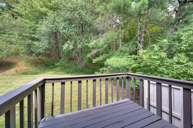 Building Photo - 5116 Prince Phillip Cove