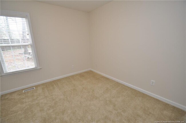 Building Photo - 701 Kavkaz St