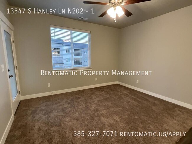 Building Photo - 13547 S Hanley Ln