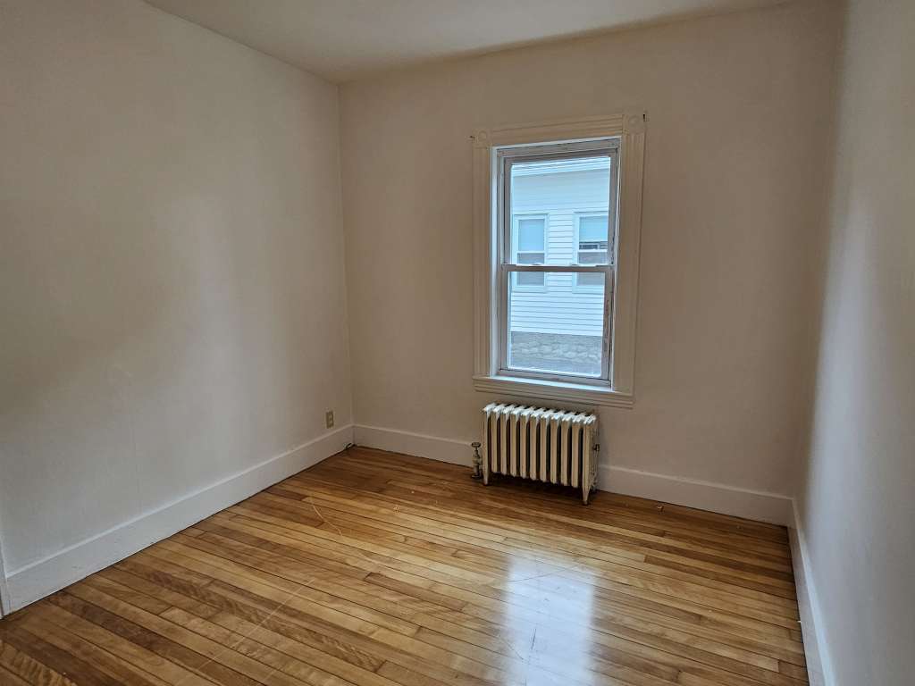 Building Photo - 20 Kosta St