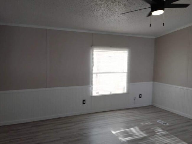Building Photo - 63 Sullivan Kilrain Rd