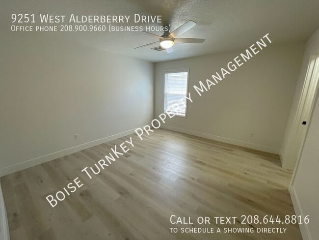 Building Photo - 9251 W Alderberry Dr