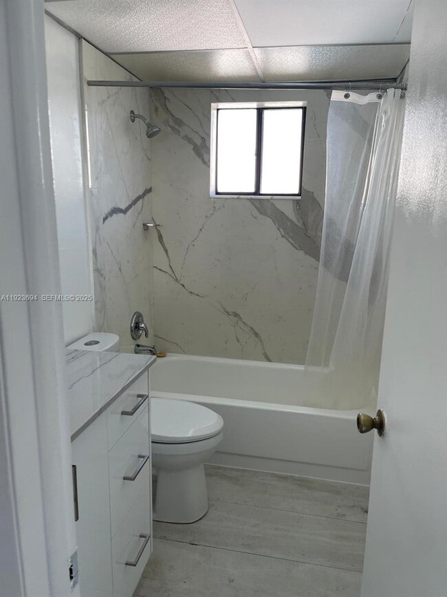 Building Photo - 8075 SW 107th Ave