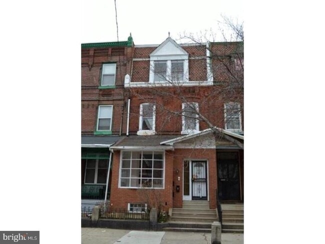 Building Photo - 4007 Spring Garden St