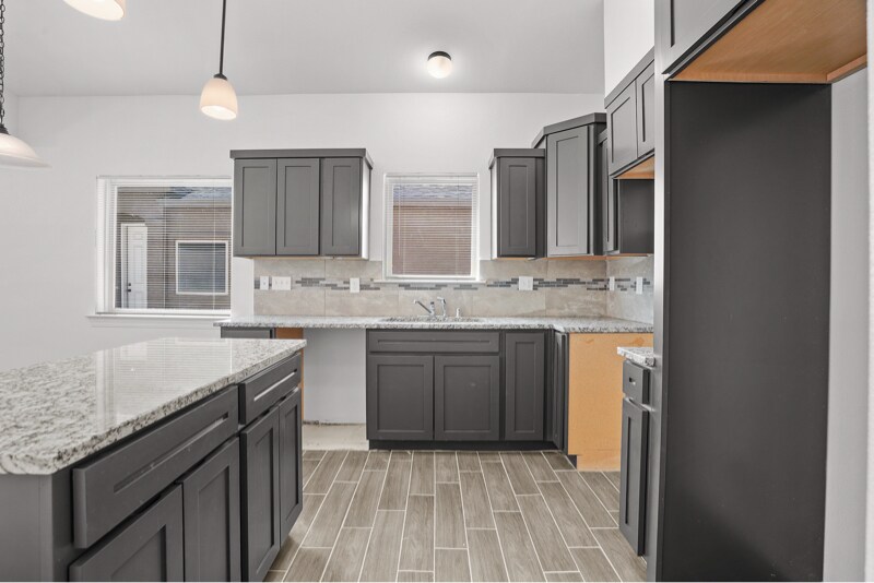 Building Photo - 14329 Bill Lazor Pkwy