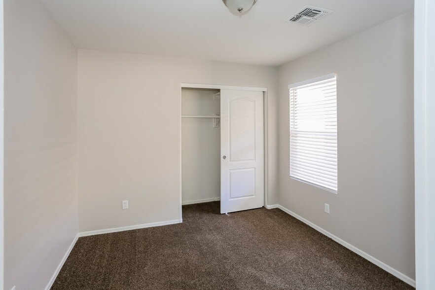 Building Photo - 801 S 125th Ave