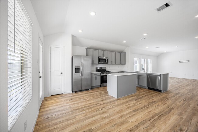 Building Photo - 2627 Olivine Stone Dr