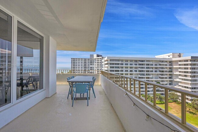 Building Photo - 177 Ocean Ln Dr