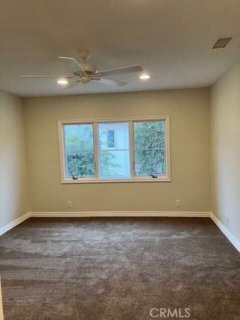 Building Photo - 57 Margate Square