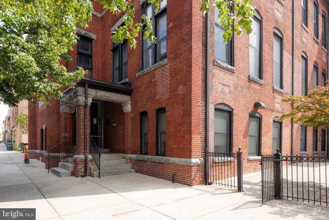 Building Photo - 511 S Bond St