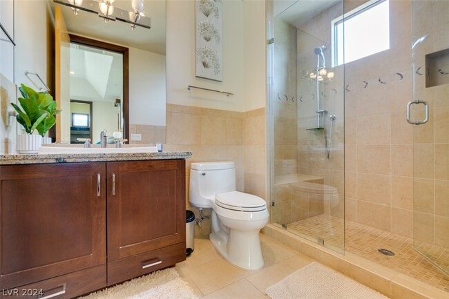 Building Photo - 483 Toucan Ridge Ct