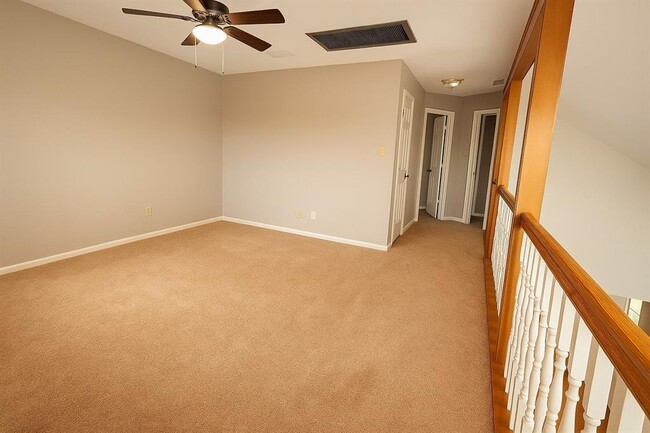 Building Photo - 14211 Woodnook Dr