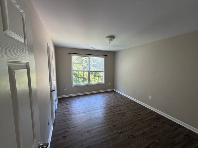 third bedroom on the left - 3315 Watson Gate Rd