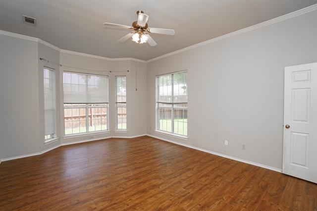 Building Photo - 3601 Dartmouth Cir