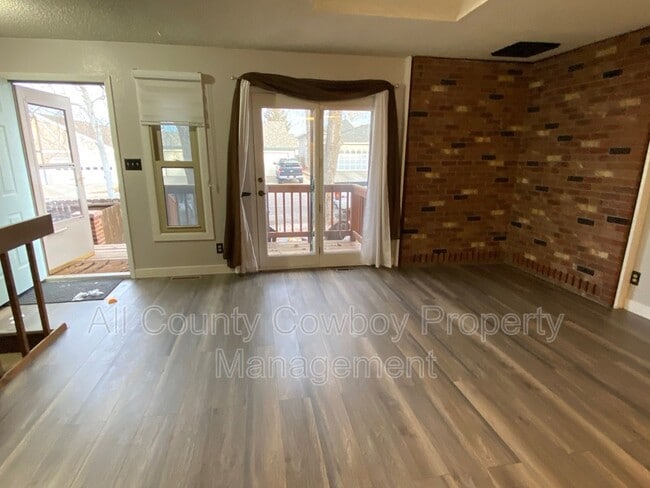 Building Photo - 1150 N 18th St