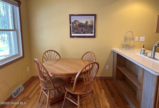 Building Photo - 1 Inlander Rd