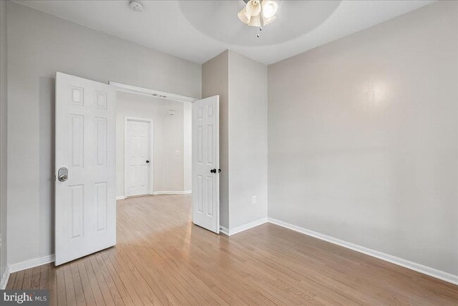 Building Photo - 905 Royal Elm Ct
