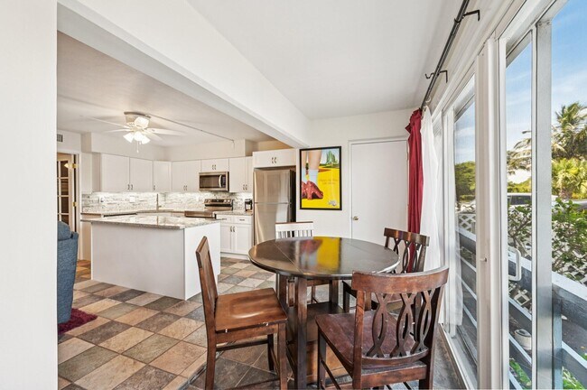 Building Photo - 11000 S Ocean Dr