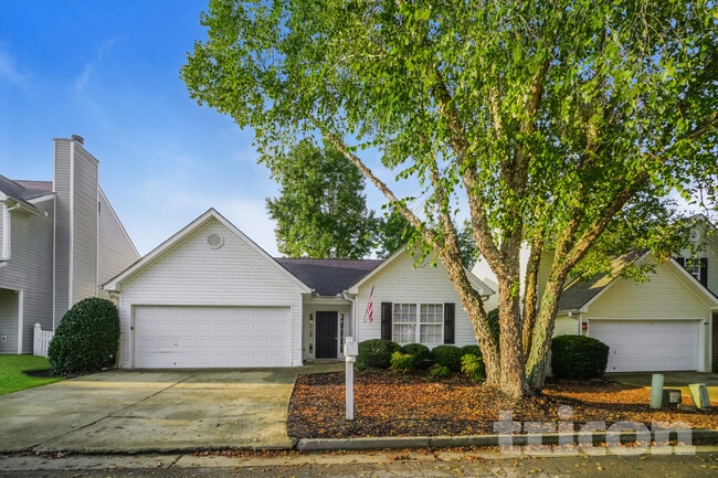 Building Photo - 172 Greystone Cir