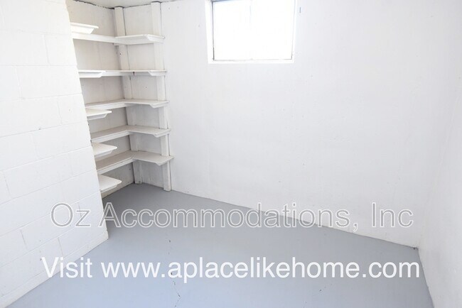 Building Photo - 3131 N 63rd St
