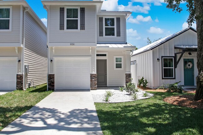 Building Photo - Amelia Island Cottage