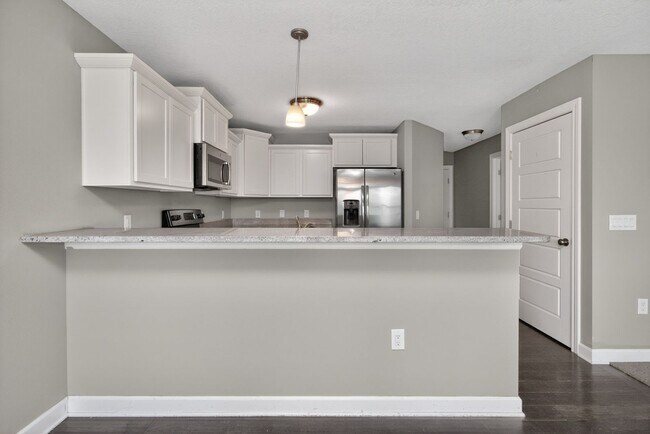 Building Photo - ALTOONA GEM!! 3 Bedroom, 2 Bathroom Home in Altoona!