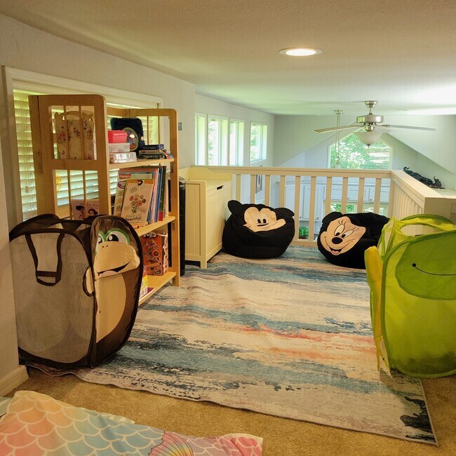 Building Photo - 11350 NW 185th Pl