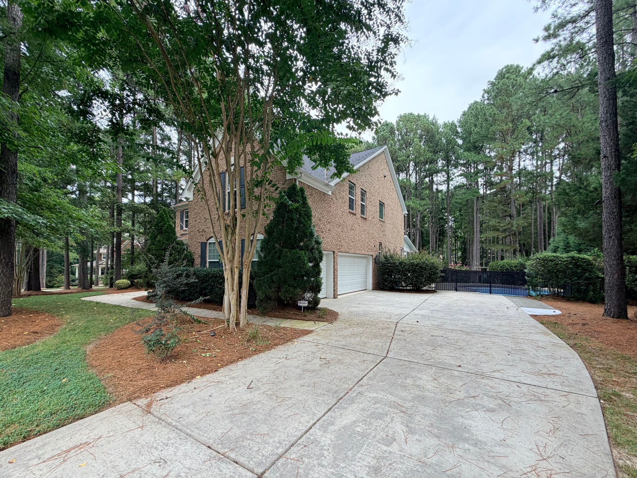 Building Photo - 5604 Pine Rock Ct
