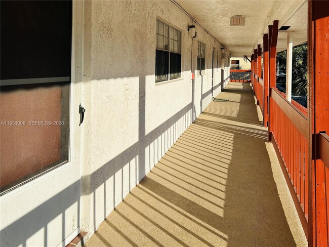 Building Photo - 3250 NW 85th Ave