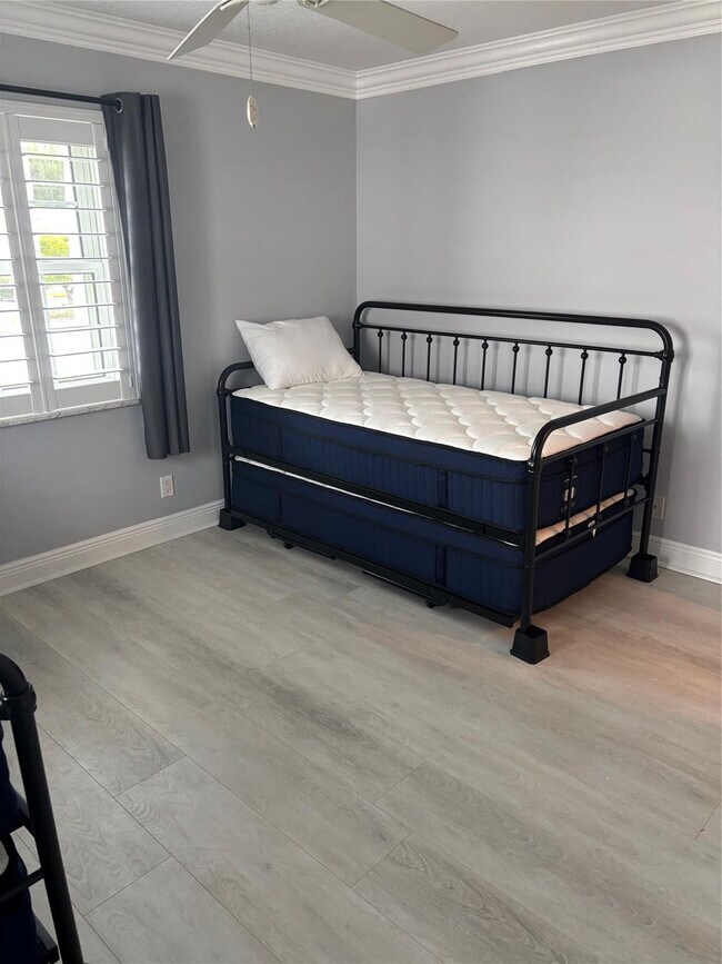 Building Photo - 1260 Sugar Sands Blvd