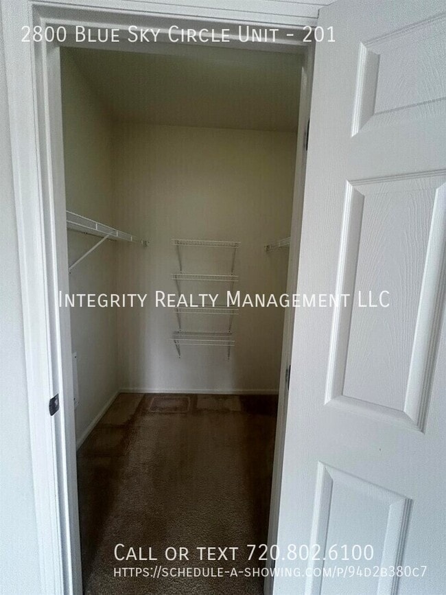 Building Photo - 2800 Blue Sky Cir