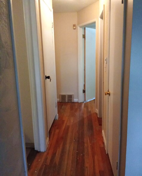Building Photo - 1071 Berkley Ave