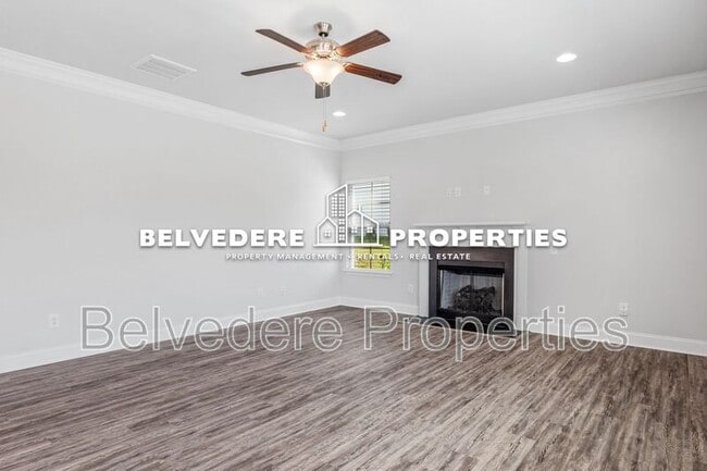 Building Photo - 5749 Marblehead Dr