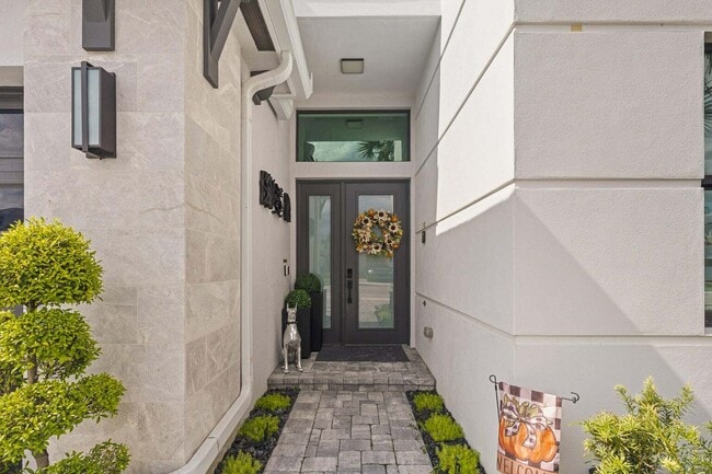 Building Photo - 12470 Solana Bay Cir