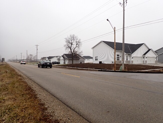 Building Photo - 1796-1798 Garroman Dr