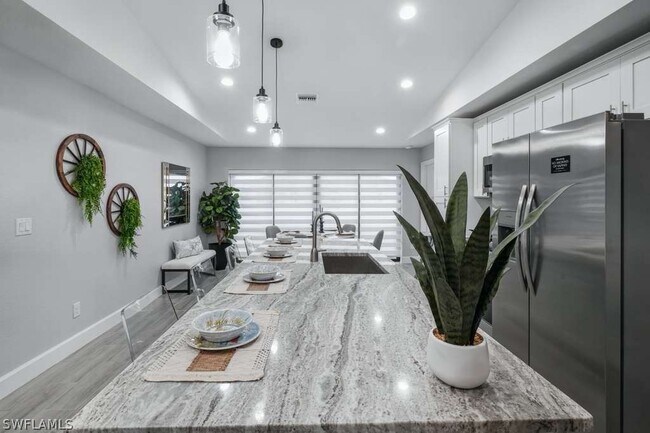 Building Photo - 3911 NW 40th Ln