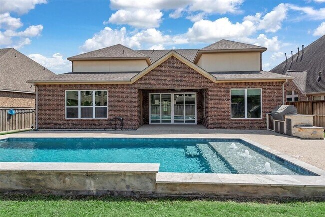 Building Photo - 4071 Northern Spruce Dr