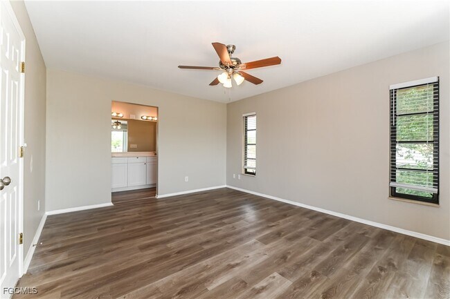 Building Photo - 17609 Brentwood Ct