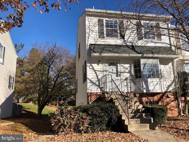 Primary Photo - 188 Crossbow Ln