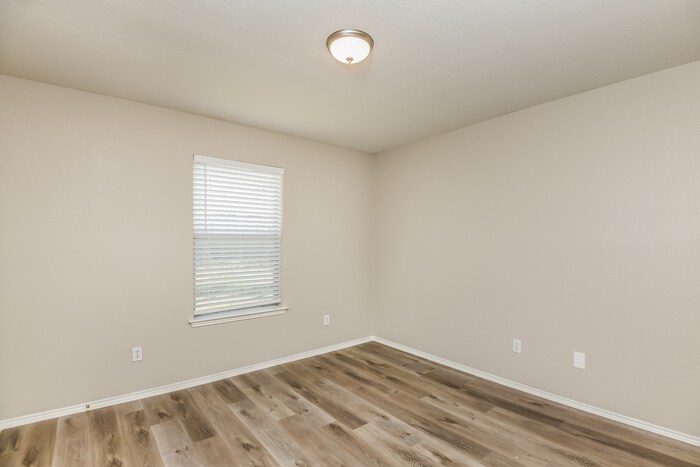 Building Photo - 1306 Indian Wells Tr