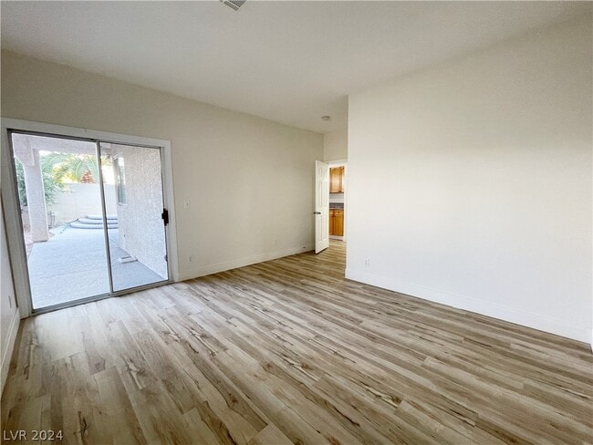 Building Photo - 7732 Crenshaw Way