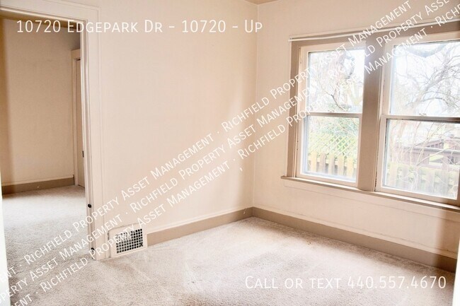 Building Photo - 10720 Edgepark Dr