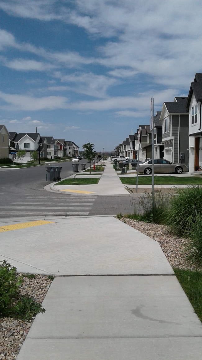 Building Photo - 444 S Fox Chase Ln