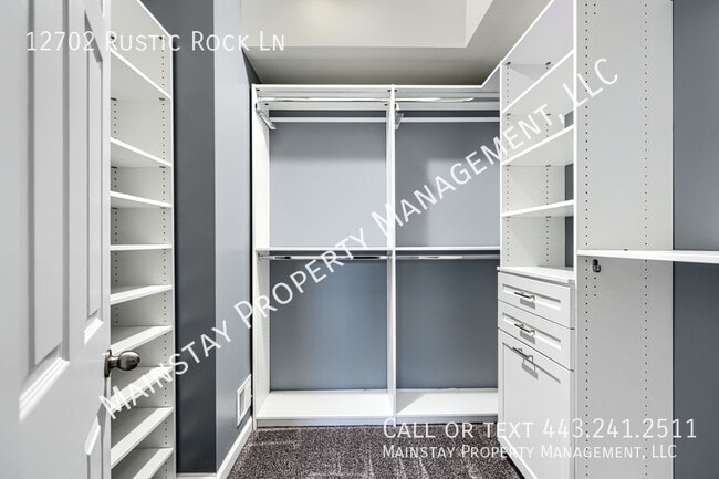 Building Photo - 12702 Rustic Rock Ln