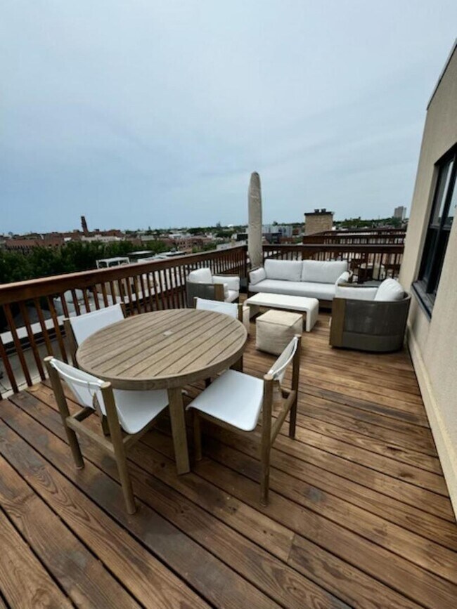 Building Photo - 1521 W Haddon Ave