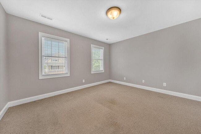 Building Photo - 1145 Cranberry Ct